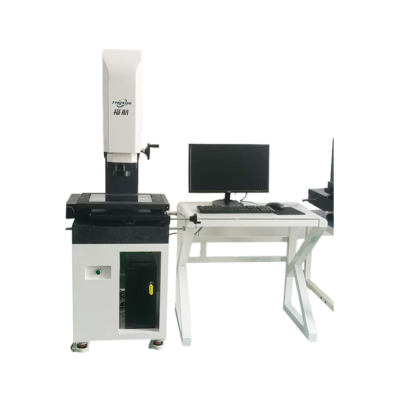 How can the image stitching function of the FVM-B manual image measuring instrument achieve seamless measurement of large workpieces?